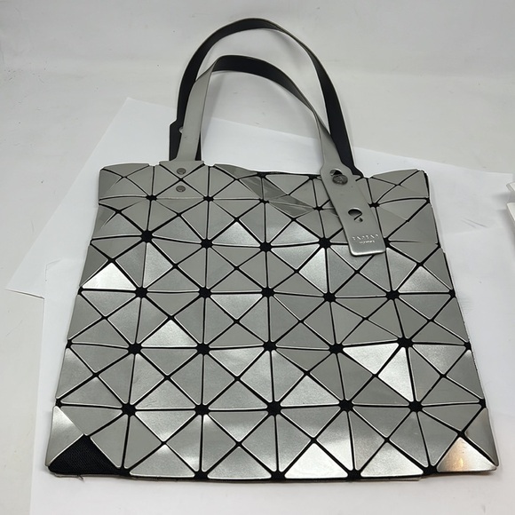 Bao Bao Issey Miyake Silver Lucent Tote - Picture 2 of 12